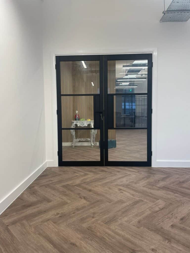 WhatsApp Image 2024-04-23 at 18.07.21 (1)