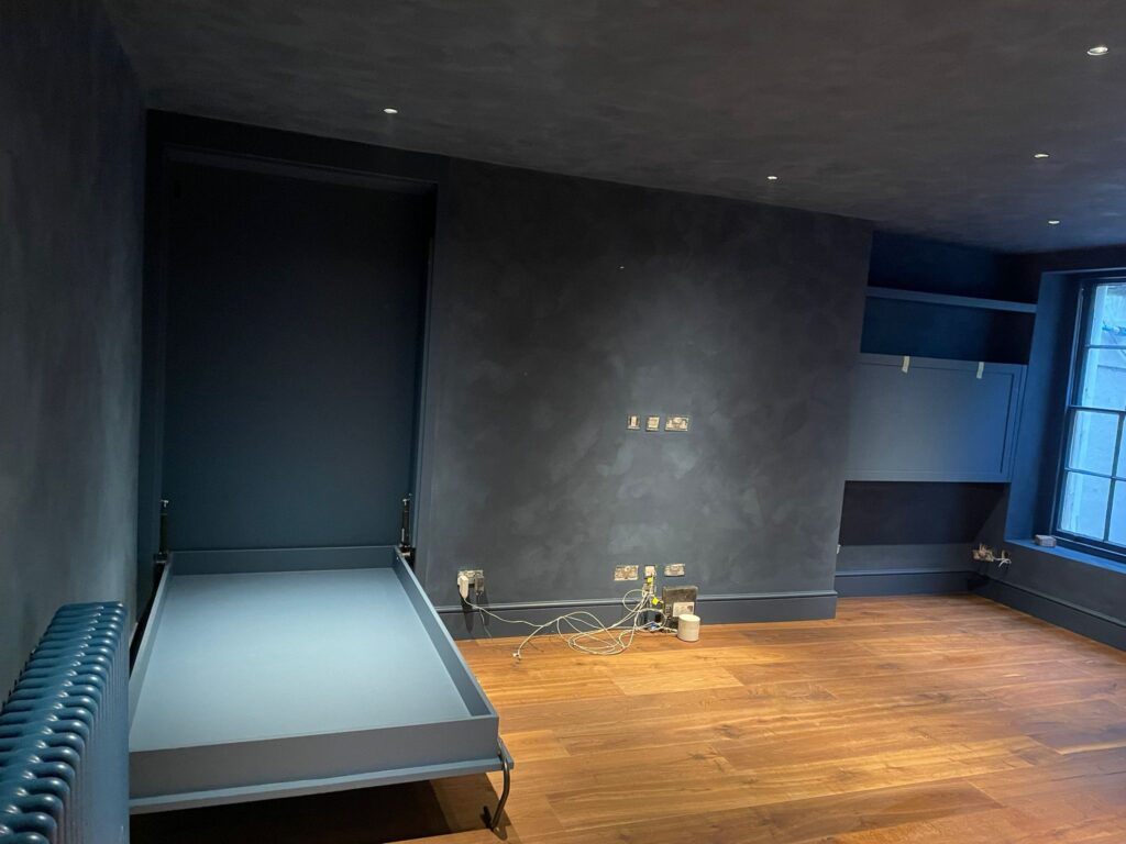 Painting and decorating, Wood Flooring