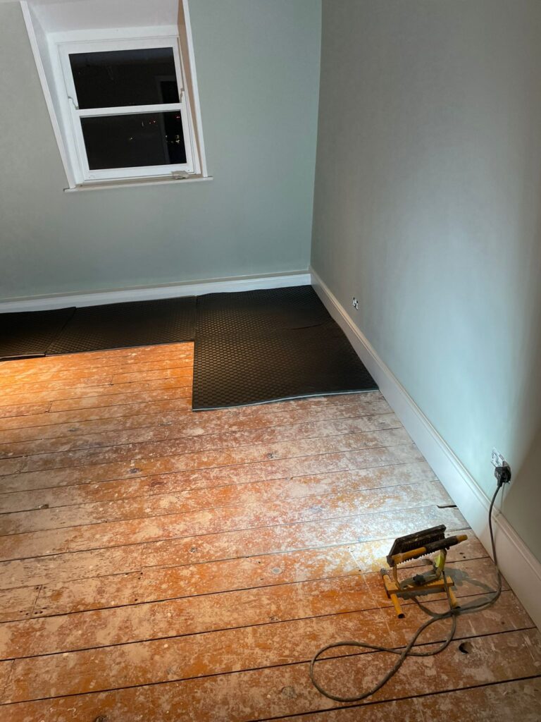 Painting and decorating, Wood Flooring