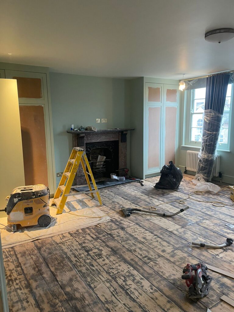 Painting and decorating, Wood Flooring