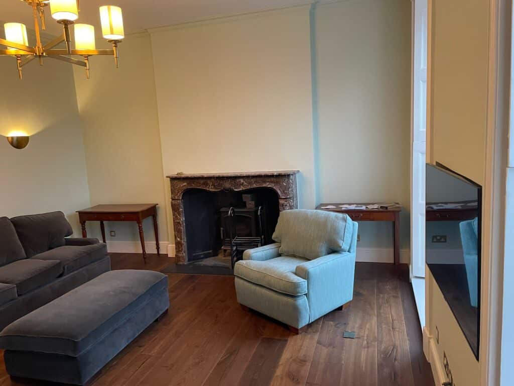 Painting and decorating, Wood Flooring